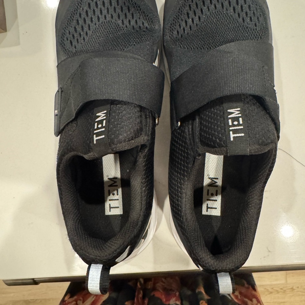 TIEM Black Women's Cycle Shoes
